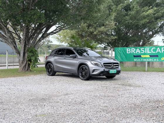 MERCEDES-BENZ GLA 200 1.6 CGI VISION 16V TURBO FLEX 4P AUTOMÁTICO MERCEDES-BENZ GLA 200 1.6 CGI VISION 16V TURBO FLEX 4P AUTOMÁTICO